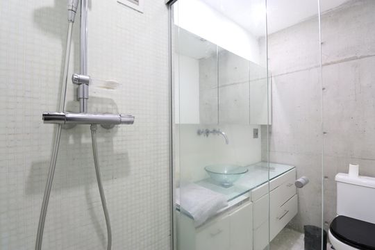 Banheiro de apartamento à venda com 2 quartos, 70m² em Vila Leopoldina, São Paulo
