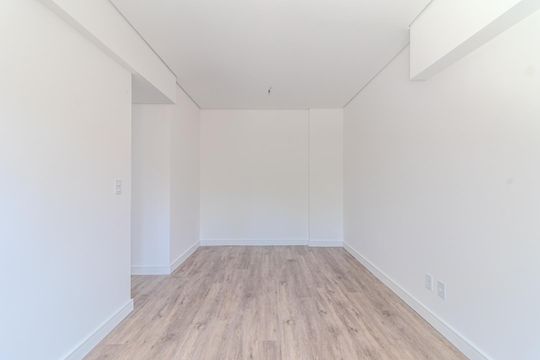 Apartamento à venda com 2 quartos, 123m² em Passo d’Areia, Porto Alegre