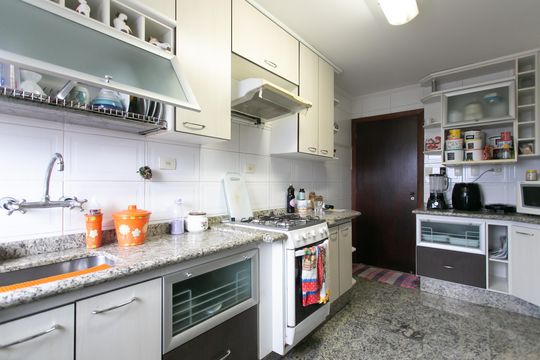 Cozinha  de apartamento à venda com 3 quartos, 125m² em São Miguel Paulista, São Paulo