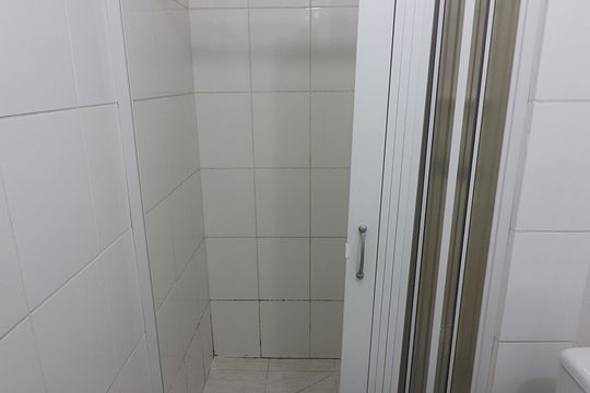 Banheiro Social de apartamento para alugar com 2 quartos, 55m² em Jardim Iraja, São Bernardo do Campo