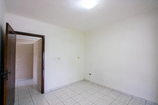 Quarto 1 - Suíte de casa à venda com 5 quartos, 350m² em Parque Marajoara, Santo André