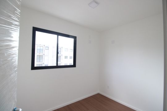Quarto 1 de apartamento para alugar com 2 quartos, 42m² em Barra Olímpica, Rio de Janeiro