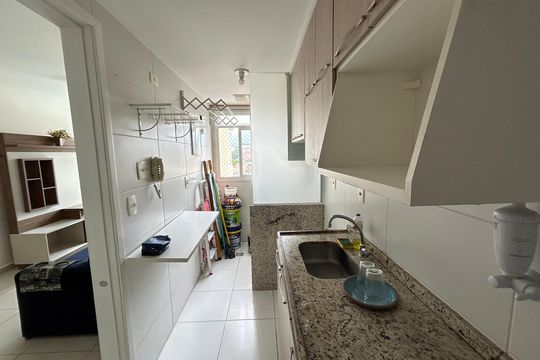 Cozinha de apartamento para alugar com 2 quartos, 51m² em Engenho de Dentro, Rio de Janeiro