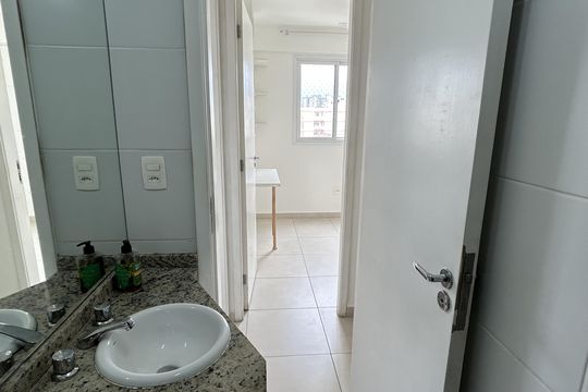 Banheiro de apartamento para alugar com 2 quartos, 51m² em Engenho de Dentro, Rio de Janeiro