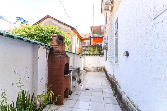 Quintal de apartamento à venda com 2 quartos, 78m² em Piedade, Rio de Janeiro