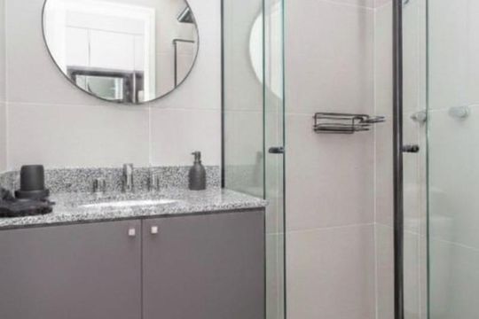 Banheiro de apartamento à venda com 1 quarto, 22m² em Vila Mariana, São Paulo