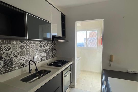 Cozinha de apartamento à venda com 2 quartos, 47m² em Jardim das flores, Jundiaí