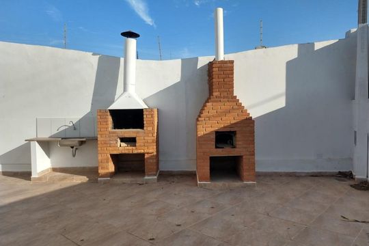 Casa à venda com 3 quartos, 169m² em Vila Carminha, Campinas