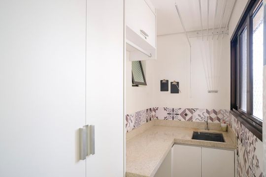 Área de serviço de apartamento à venda com 2 quartos, 74m² em Santa Paula, São Caetano do Sul