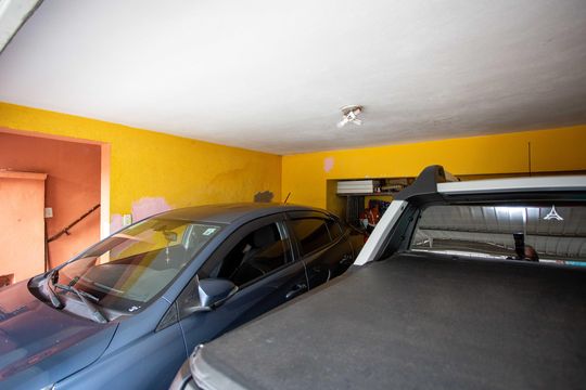 Garagem de casa à venda com 4 quartos, 245m² em Campanário, Diadema