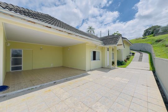 Casa de Condomínio para alugar com 4 quartos, 384m² em Jardim Sant’anna do Pedregulho, Jacareí