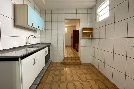 Casa para alugar com 2 quartos, 120m² em Vila Renato, São Paulo