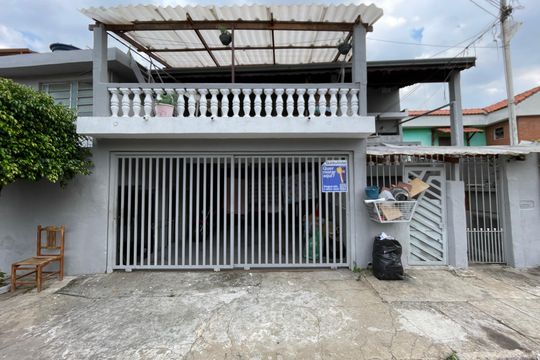 Casa para alugar com 2 quartos, 120m² em Vila Renato, São Paulo