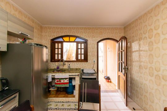 Cozinha de casa à venda com 2 quartos, 85m² em Jardim Tiete, São Paulo