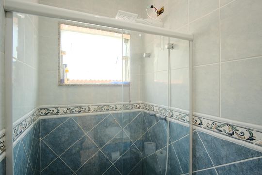 Casa 1 Banheiro Social de casa à venda com 6 quartos, 280m² em Vila Carrão, São Paulo