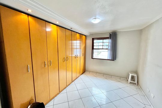 Quarto 1 de casa à venda com 4 quartos, 200m² em Vila Nova Cachoeirinha, São Paulo