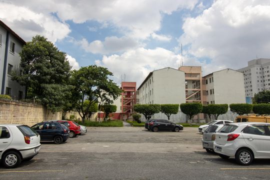 Vista Predio / Garagem de apartamento à venda com 2 quartos, 48m² em Vila Silvia, São Paulo
