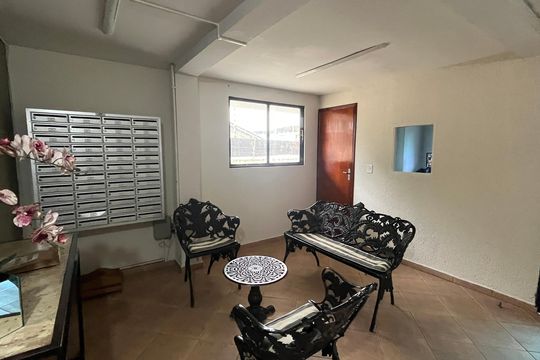 Apartamento à venda com 1 quarto, 37m² em Cambuí, Campinas