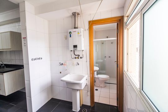 Área de Serviço de apartamento à venda com 3 quartos, 133m² em Tamboré, Santana de Parnaíba