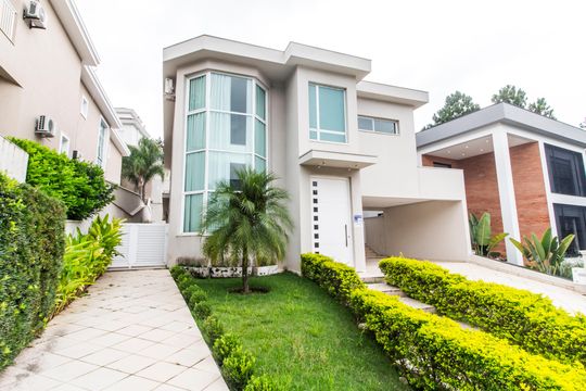 Garagem de casa de condomínio à venda com 4 quartos, 471m² em Residencial 18 do Forte, Santana de Parnaíba