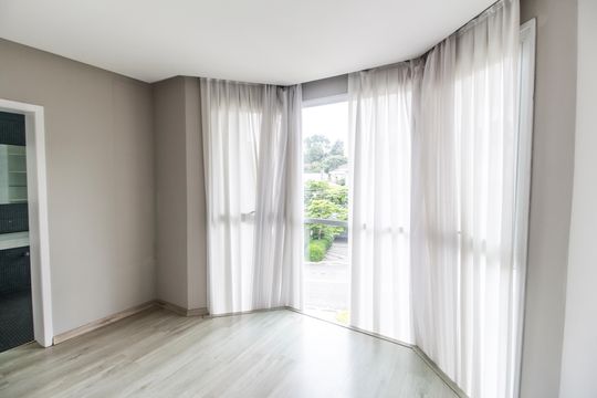 Suíte 2 de casa de condomínio à venda com 4 quartos, 471m² em Residencial 18 do Forte, Santana de Parnaíba