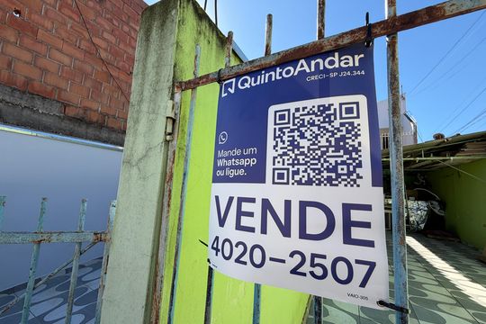 Plaquinha instalada COD VAIO-305 de casa à venda com 3 quartos, 175m² em Parque Residencial Jundiaí, Jundiaí