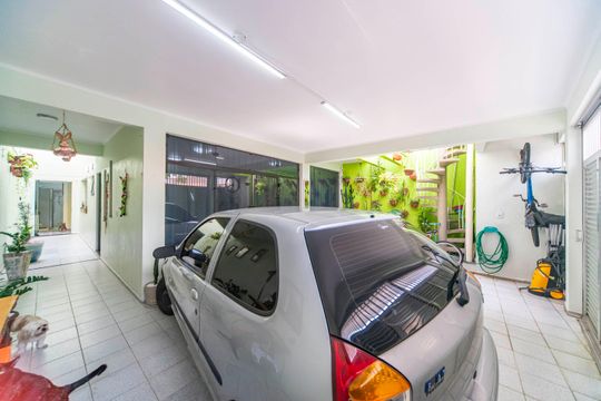 Garagem de casa à venda com 4 quartos, 204m² em Vila América, Santo André