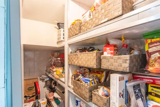 Despensa de casa à venda com 4 quartos, 204m² em Vila América, Santo André