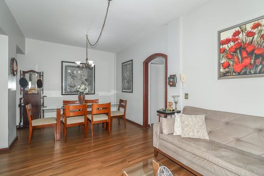Sala de apartamento à venda com 3 quartos, 97m² em Independência, Porto Alegre