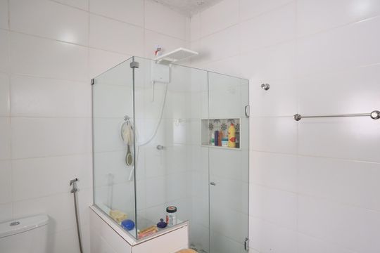 Banheiro de casa à venda com 6 quartos, 400m² em Santa Ines, Belo Horizonte