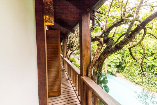 Varanda Suíte 1 de casa de condomínio à venda com 5 quartos, 650m² em Alphaville, Santana de Parnaíba