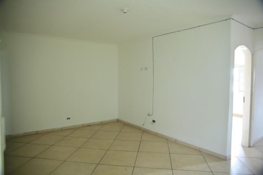 Sala de casa para alugar com 2 quartos, 120m² em Ferrazópolis, São Bernardo do Campo