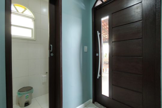 Hall de casa de condomínio para alugar com 3 quartos, 306m² em Freguesia (jacarepaguá), Rio de Janeiro