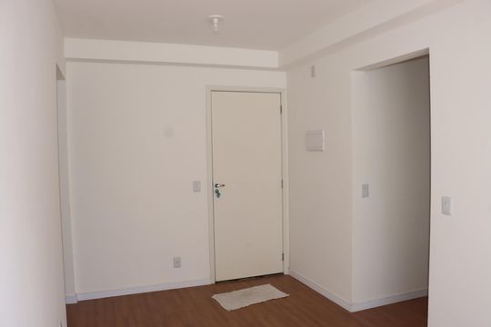 Apartamento para alugar com 2 quartos, 52m² em Jardim Dom José, Embu das Artes