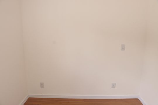Apartamento para alugar com 2 quartos, 52m² em Jardim Dom José, Embu das Artes