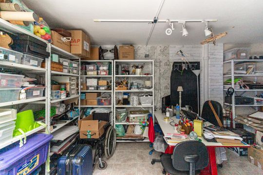 Garagem de casa de condomínio à venda com 4 quartos, 200m² em Perdizes, São Paulo