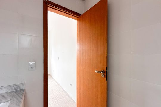 Banheiro da Suíte de apartamento à venda com 2 quartos, 51m² em Jardim Copacabana, São Bernardo do Campo