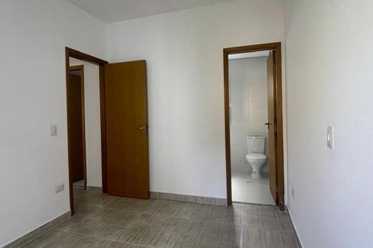 Suíte  de apartamento à venda com 2 quartos, 48m² em Jardim Copacabana, São Bernardo do Campo