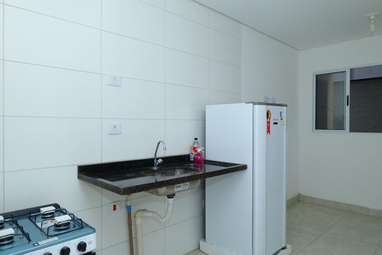 Cozinha de apartamento à venda com 2 quartos, 35m² em Vila Campanela, São Paulo