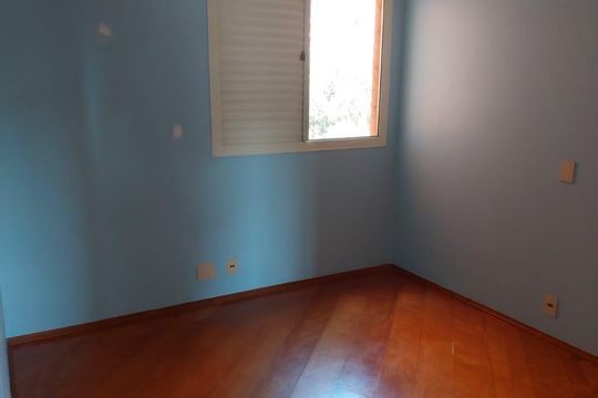 Quarto de apartamento para alugar com 3 quartos, 100m² em Jardim Ampliacao, São Paulo