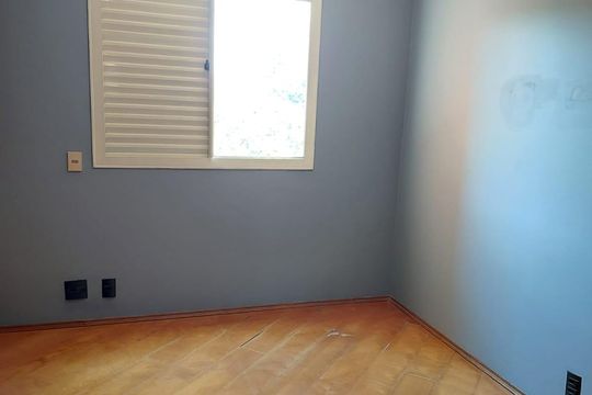 Quarto de apartamento para alugar com 3 quartos, 100m² em Jardim Ampliacao, São Paulo