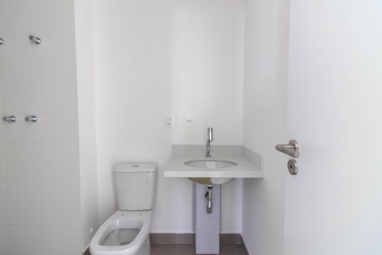 Banheiro da Suíte 3 de apartamento à venda com 3 quartos, 111m² em Moema, São Paulo