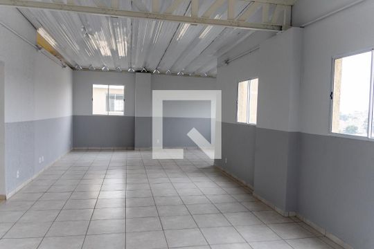 Área comum de apartamento para alugar com 2 quartos, 37m² em Santa Maria, Osasco