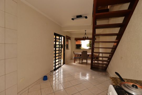 Cozinha de casa à venda com 2 quartos, 360m² em Vila Curuçá, Santo André
