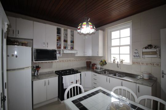 Cozinha de apartamento à venda com 2 quartos, 71m² em Petrópolis, Porto Alegre