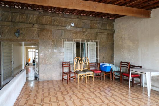 Varanda de casa à venda com 2 quartos, 156m² em Olímpico, São Caetano do Sul
