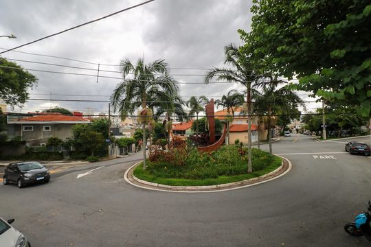 Vista de casa à venda com 2 quartos, 156m² em Olímpico, São Caetano do Sul