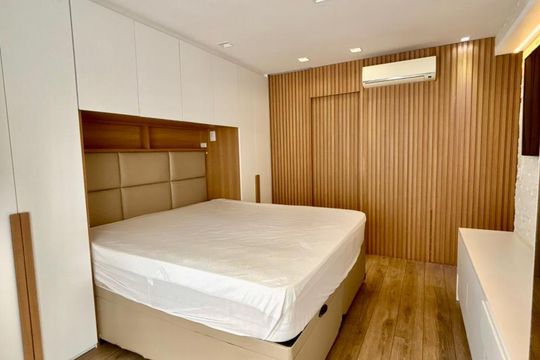 Quarto de apartamento à venda com 4 quartos, 253m² em Chácara Agrindus, Taboão da Serra