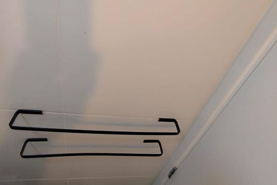 Banheiro de apartamento à venda com 2 quartos, 51m² em Vila Nogueira, Diadema