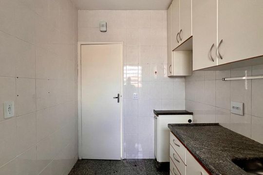 Cozinha de apartamento à venda com 4 quartos, 67m² em Santa Efigênia, Belo Horizonte